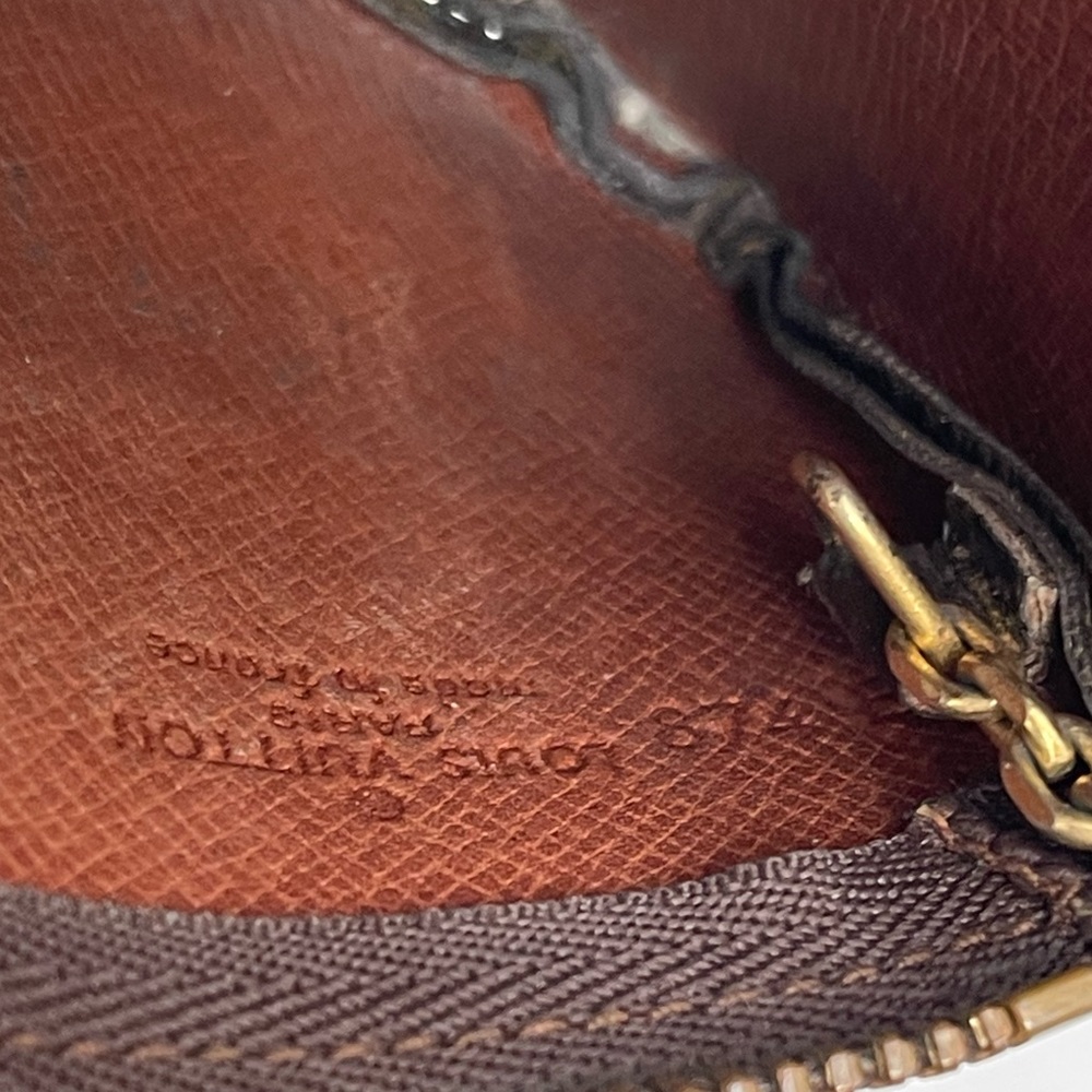 Louis Vuitton Vintage Monogram keypouch - Picture 11 of 12